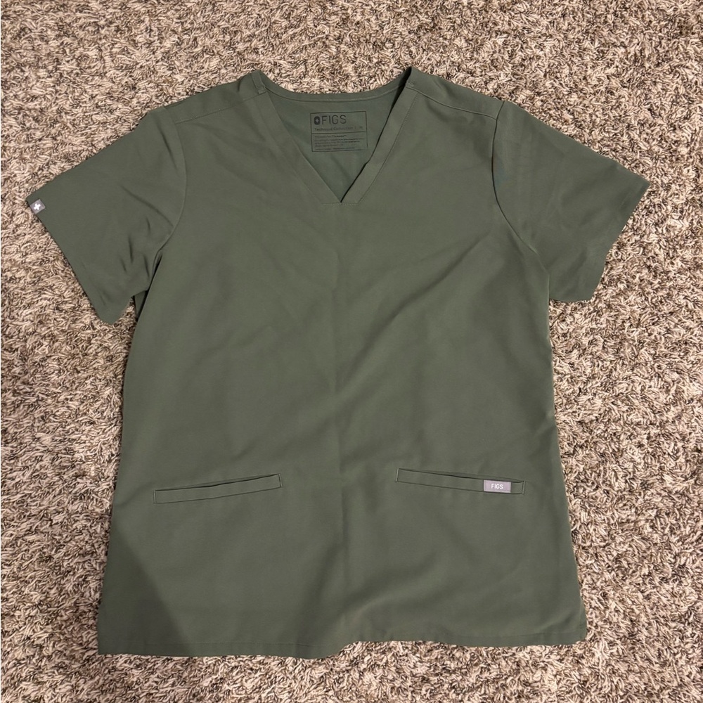 FIGS Technical Collection Scrub Top – Olive Green, Size M